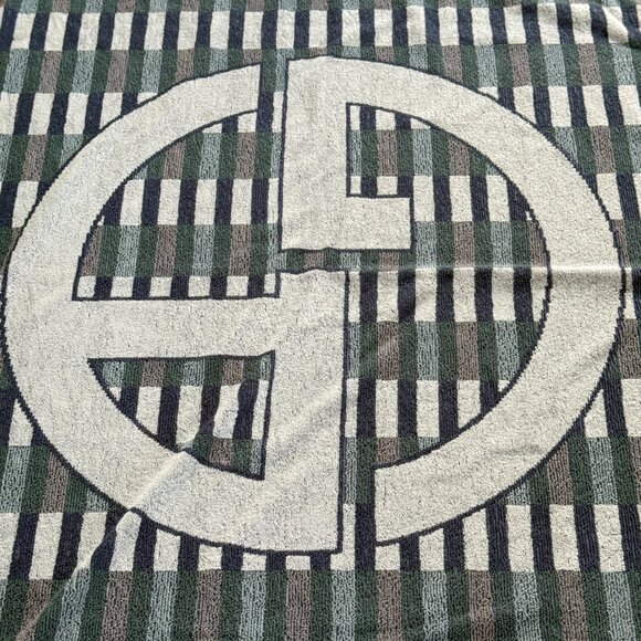 GIORGIO ARMANI 40" X 70" Authentic Multi-color Beach Towel, Retail $495 - Picture 3 of 14